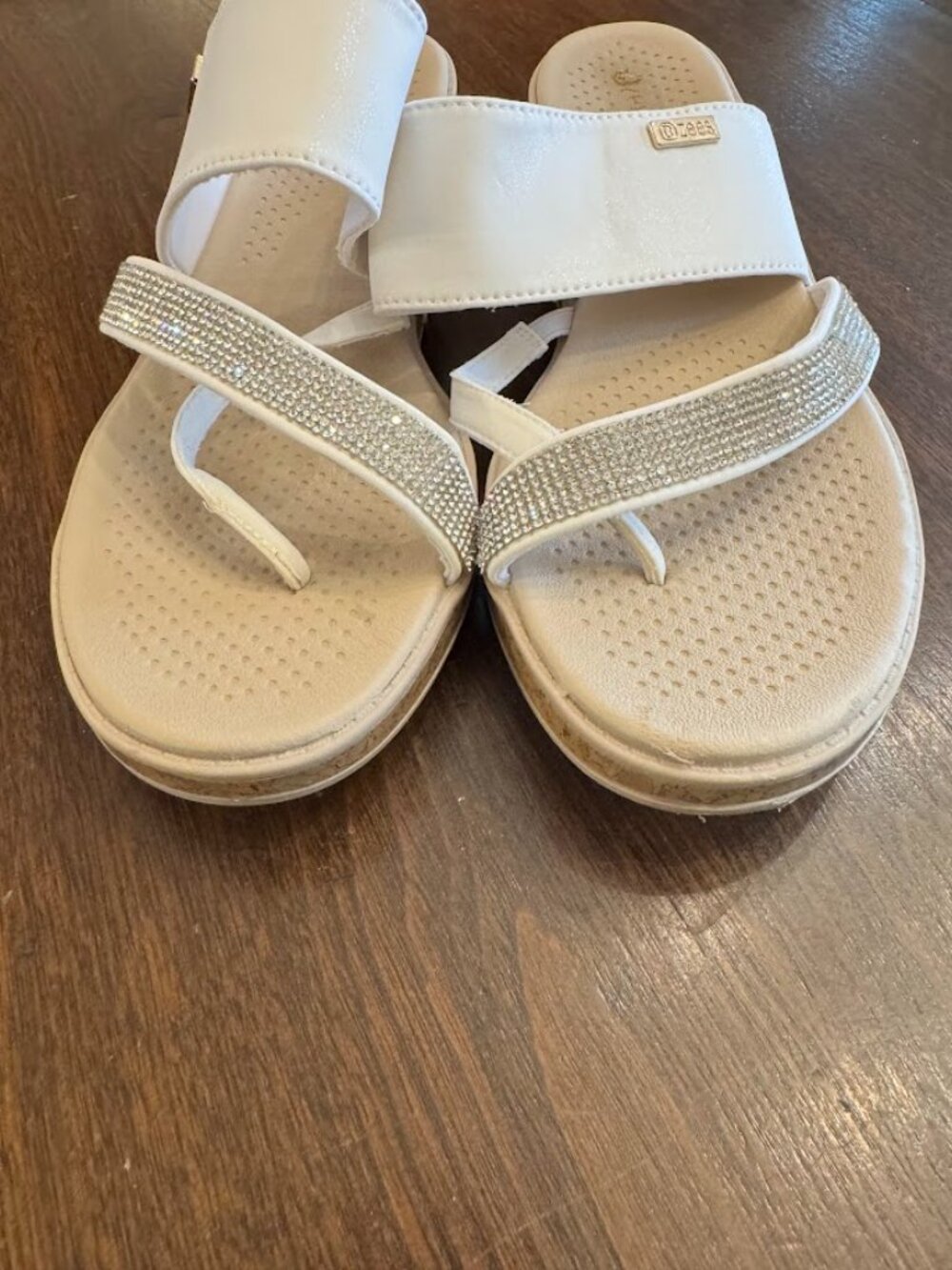 BZees Womens 10W Bora Bright Wedge Sandals White Stretch Rhinestones - Picture 3 of 10
